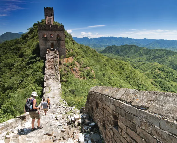 The 7 Wonders - Great Wall of China - Explore Worldwide