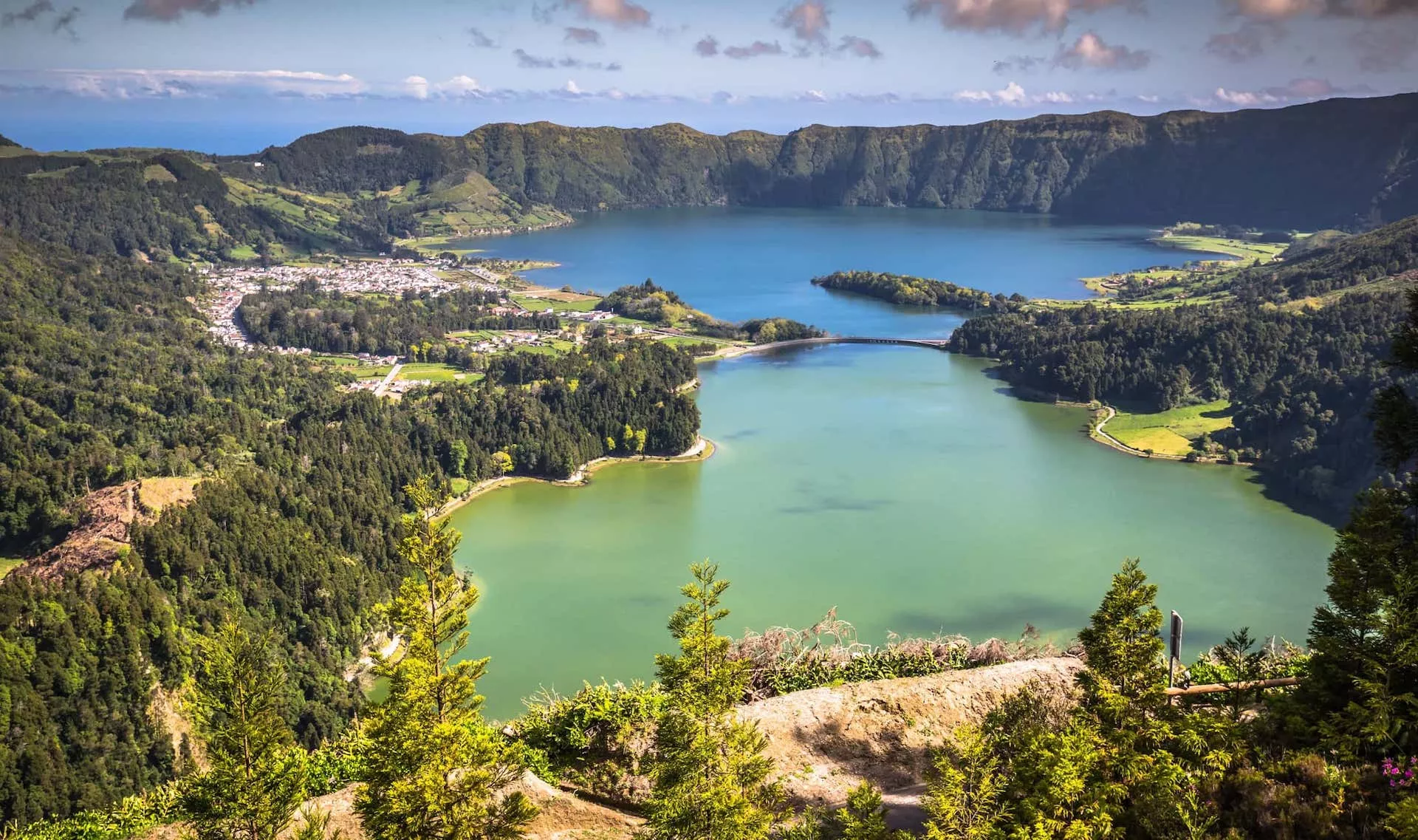 Murals at Horta marina, Faial Island
